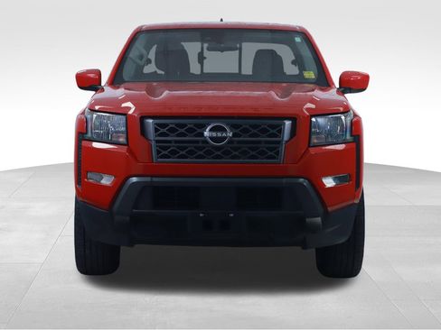 Used 2023 Nissan Frontier SV w/ SV Convenience Package RWD image 2