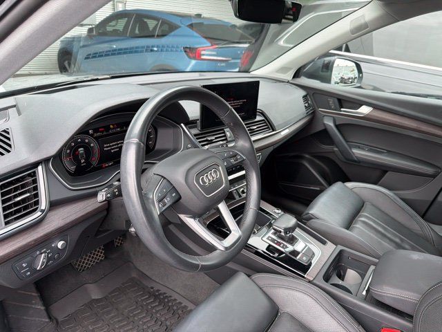 Used 2021 Audi Q5 Prestige AWD/4WD image 4