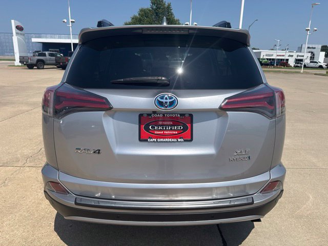 Certified 2018 Toyota RAV4 XLE w/ Convenience Package AWD/4WD image 4