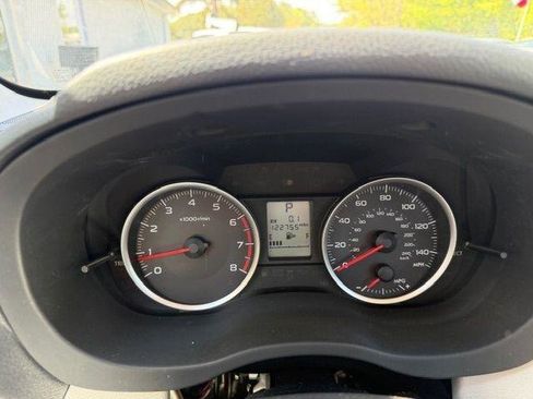 Used 2014 Subaru Forester 2.5i AWD/4WD image 19