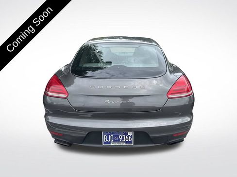 Used 2016 Porsche Panamera 4 AWD/4WD image 5