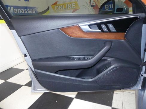 Used 2023 Audi A4 2.0T Premium w/ Convenience Package image 23