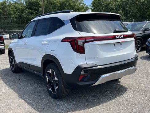 New 2026 Kia Seltos EX FWD image 5