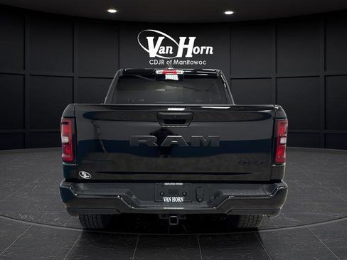 Used 2025 RAM 1500 Big Horn AWD/4WD image 6
