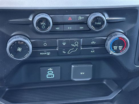 New 2026 Ford F250 XLT w/ FX4 Off-Road Package image 25