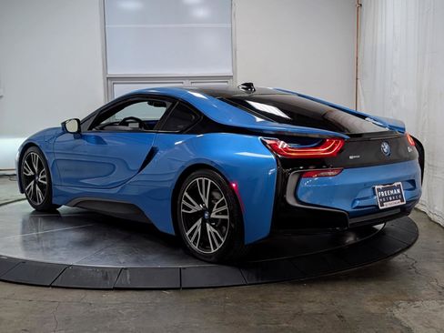 Used 2016 BMW i8 image 7