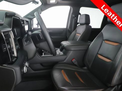 Used 2024 GMC Sierra 2500 AT4 w/ Technology Package image 16