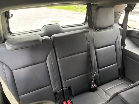 Used 2021 Chevrolet Tahoe LT AWD/4WD image 22