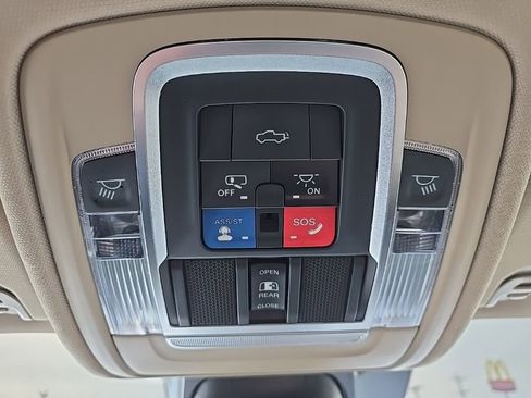 Used 2021 RAM 1500 Limited w/ Advanced Safety Group image 37