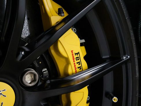 Used 2022 Ferrari 812 GTS RWD image 95