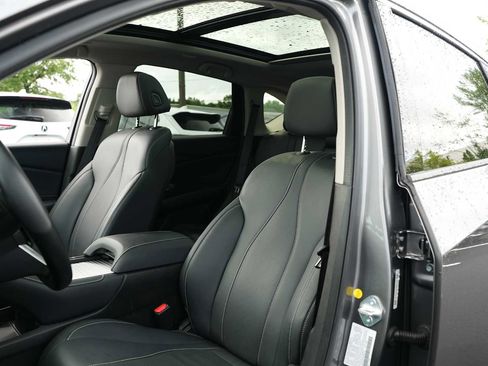 Certified 2024 Acura RDX SH-AWD w/ Technology Package image 16