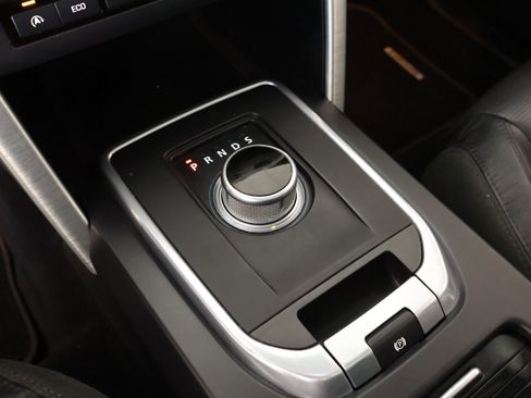 Used 2016 Land Rover Discovery Sport HSE image 8