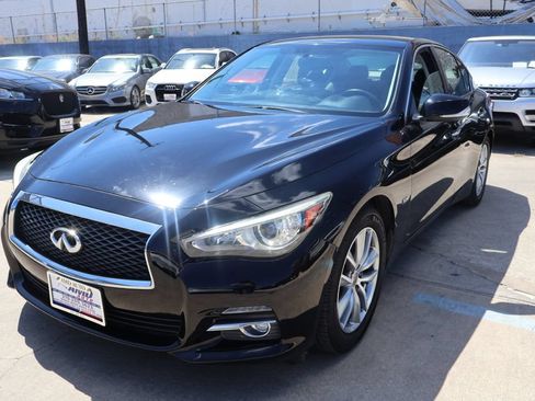 Used 2017 INFINITI Q50 3.0t Premium RWD image 3