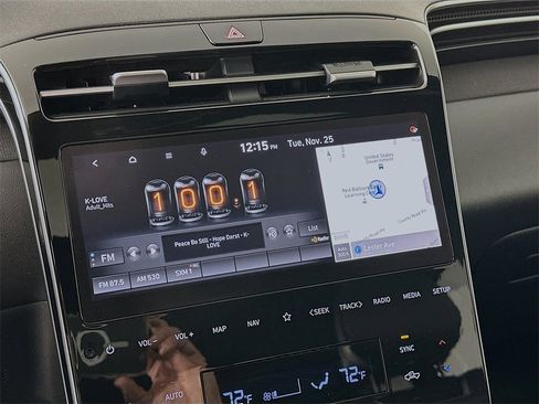 Used 2022 Hyundai Santa Cruz Limited w/ Winter Package image 19