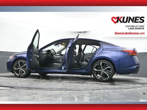 Used 2024 Nissan Altima 2.5 SR image 68