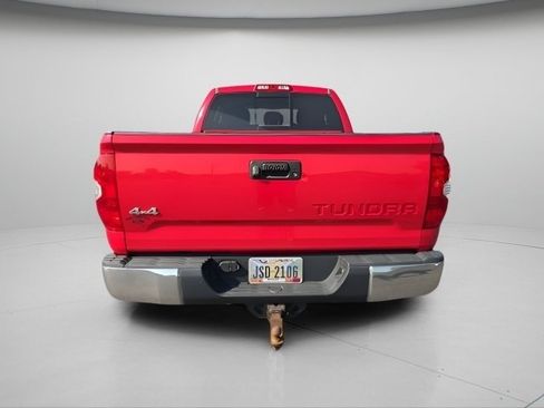 Used 2016 Toyota Tundra SR5 w/ SR5 Upgrade Package AWD/4WD image 9