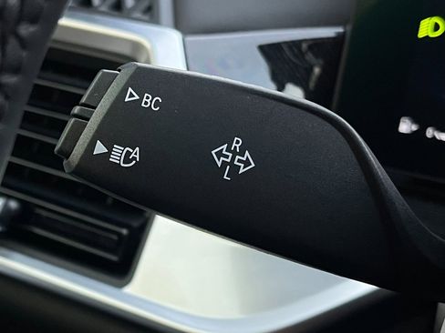 Used 2026 BMW X7 xDrive40i w/ M Sport Package image 42