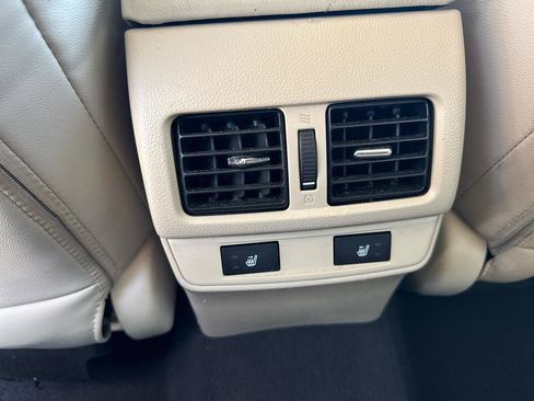 Used 2016 Subaru Outback 2.5i Limited image 39