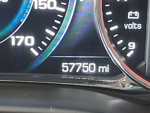 Certified 2018 GMC Acadia Denali w/ Technology Package FWD image 12