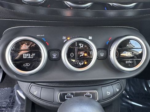 Used 2023 FIAT 500X Sport image 34