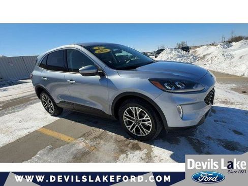 Certified 2022 Ford Escape SEL w/ Class II Trailer Tow Package AWD/4WD image 2