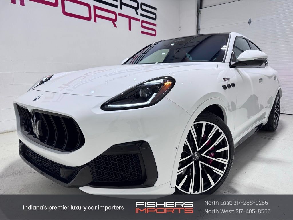 Used 2024 Maserati Grecale Trofeo AWD/4WD image 1