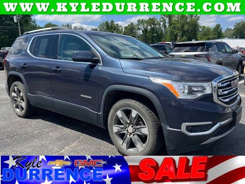 Used 2018 GMC Acadia SLT w/ LPO, Floor Liner Package FWD image 1