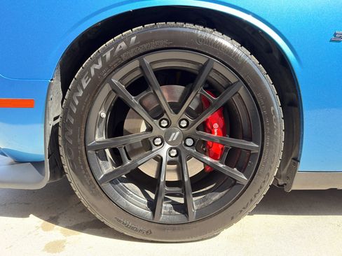 Used 2023 Dodge Challenger R/T w/ Plus Package image 27