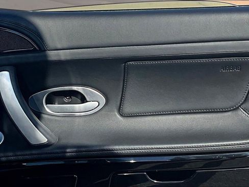 Used 2001 BMW Z8 RWD image 19
