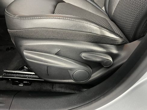 Certified 2025 Jeep Compass Latitude w/ Altitude Special Edition image 23