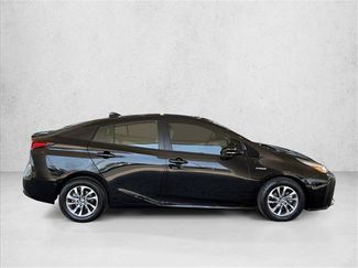 Used 2019 Toyota Prius Limited w/ Premium Convenience Package FWD video 4
