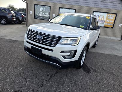 Used 2017 Ford Explorer XLT w/ Equipment Group 201A