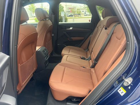 Used 2024 Audi Q5 2.0T Premium AWD/4WD image 17
