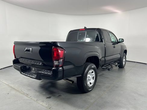 Used 2021 Toyota Tacoma SR w/ SR Convenience Package RWD image 7