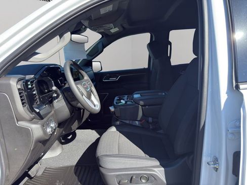 New 2026 GMC Sierra 1500 Elevation image 12