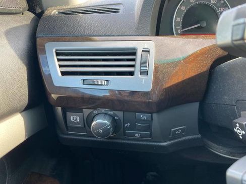 Used 2007 BMW 750Li image 33