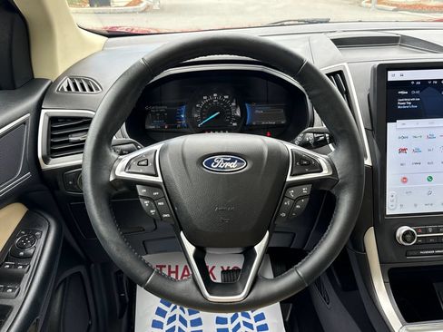Used 2022 Ford Edge SEL w/ Convenience Package AWD/4WD image 16