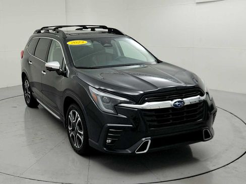 Certified 2023 Subaru Ascent Touring AWD/4WD image 2