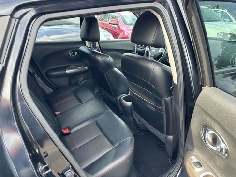 Used 2012 Nissan Juke SL w/ Chrome Pkg image 17