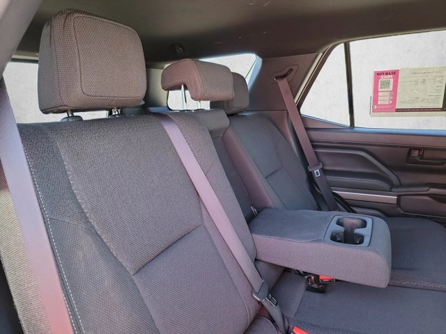 Used 2025 Toyota 4Runner SR5 AWD/4WD image 22