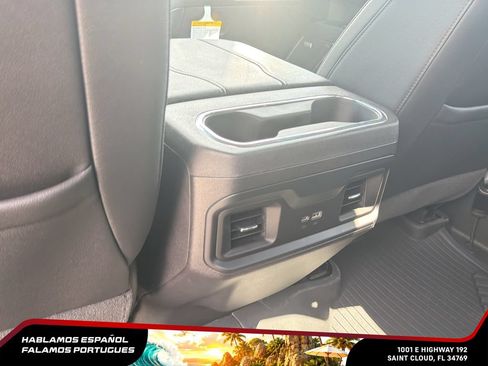 Used 2024 Chevrolet Silverado 1500 LT Trail Boss w/ LT Trail Boss Premium Package AWD/4WD image 28