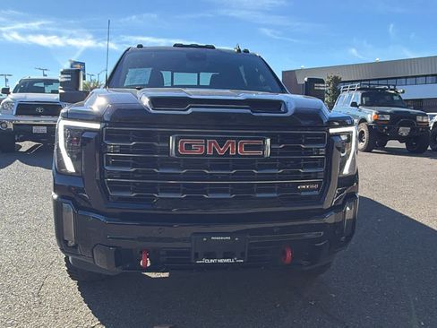 Used 2024 GMC Sierra 2500 AT4 w/ Max Trailering Package AWD/4WD image 2