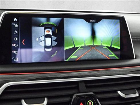 Used 2018 BMW 750i xDrive 750i xDrive image 14