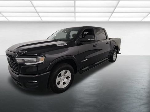Used 2025 RAM 1500 Big Horn AWD/4WD image 3