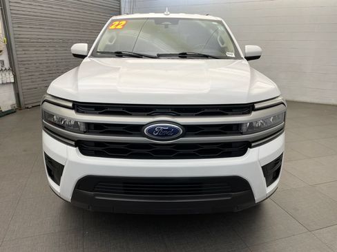 Used 2022 Ford Expedition XLT RWD image 3
