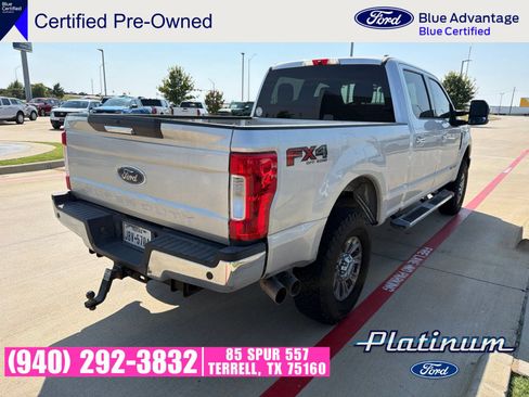Used 2017 Ford F250 XLT w/ XLT Premium Package AWD/4WD image 24