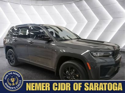 New 2026 Jeep Grand Cherokee Altitude