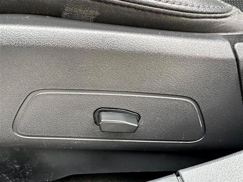 Used 2017 Jeep Compass High Altitude image 17