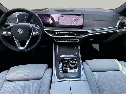 Used 2026 BMW X5 sDrive40i RWD image 14