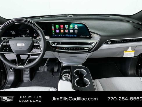 New 2026 Cadillac Lyriq Sport image 18